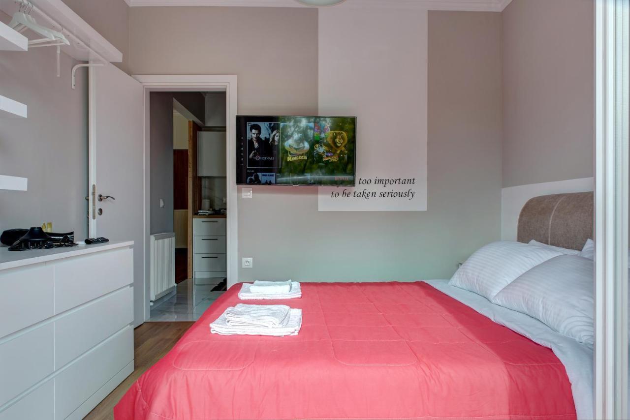Modern Style Home Near The Train Station Salonic Exterior foto